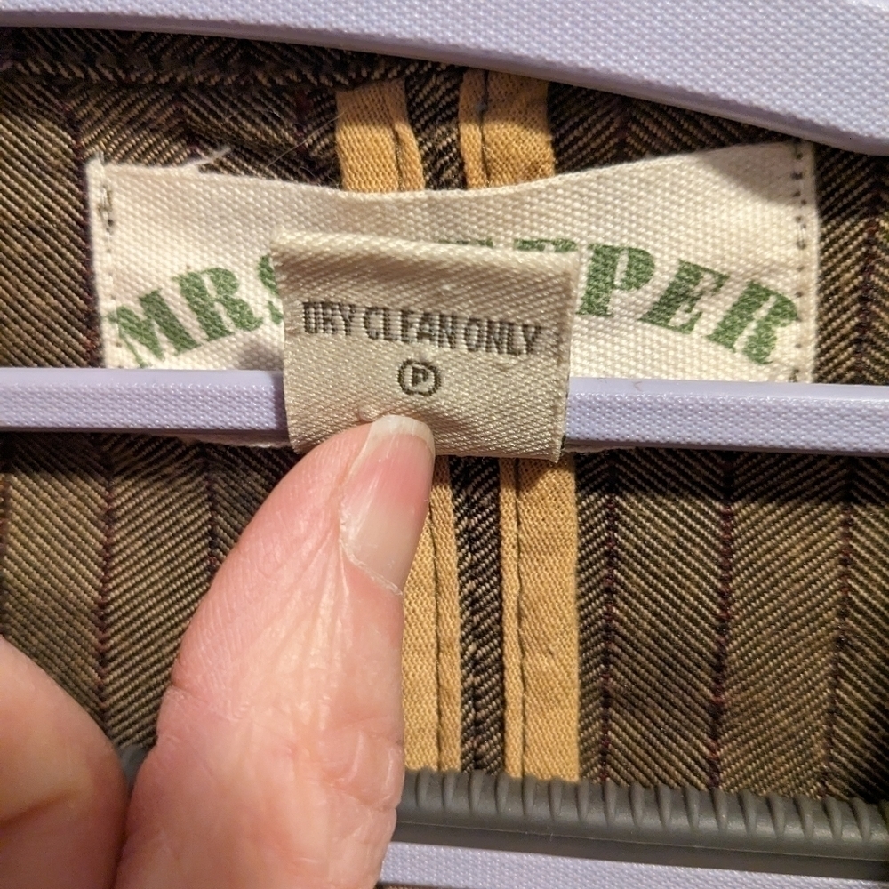 MRS Pepper size S lightweight coat. - Picture 3 of 11